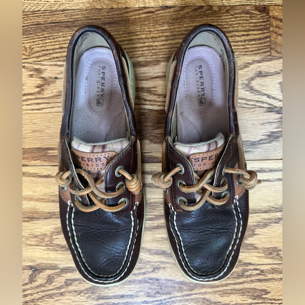 Sperry Women’s Two-Tone Leather Boat Shoes